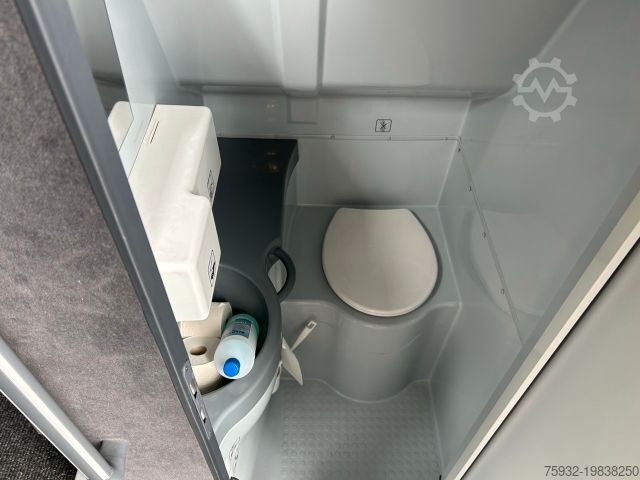 Intercity bus MERCEDES-BENZ O550 Integro II Lift Klima WC - S415 UL