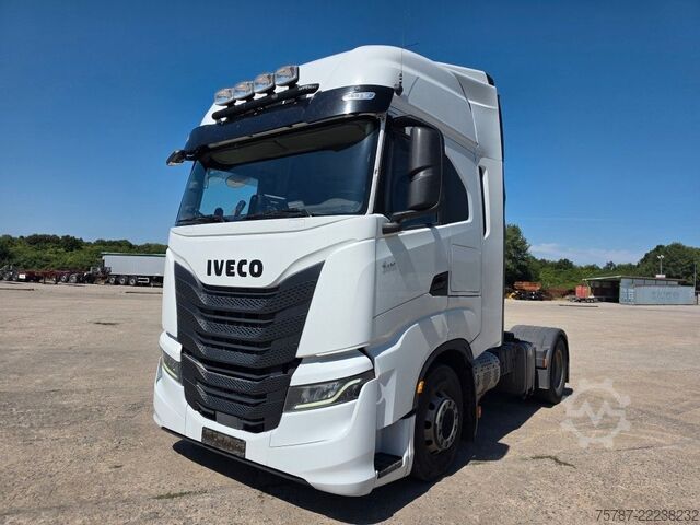 Standard tractor unit IVECO Stralis 480 S-Way, 2 Kreishydr.,Wartungsvertrag