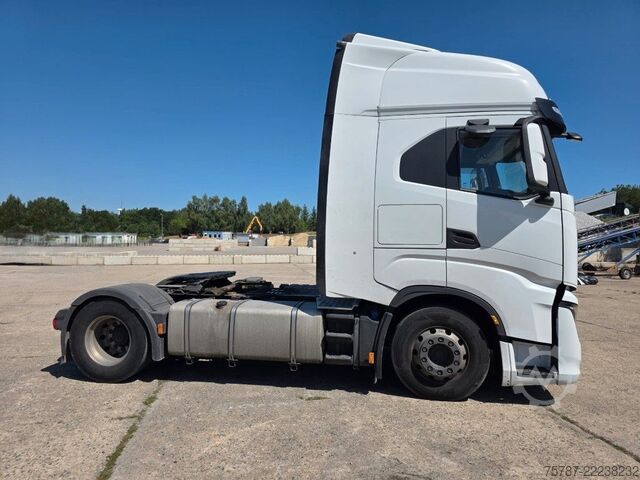 Standard tractor unit IVECO Stralis 480 S-Way, 2 Kreishydr.,Wartungsvertrag