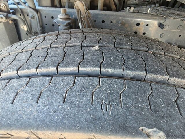 Standard SZM IVECO 480AS440ST/P, 2 Kreiis Hydraulik,Wartungsvertrag