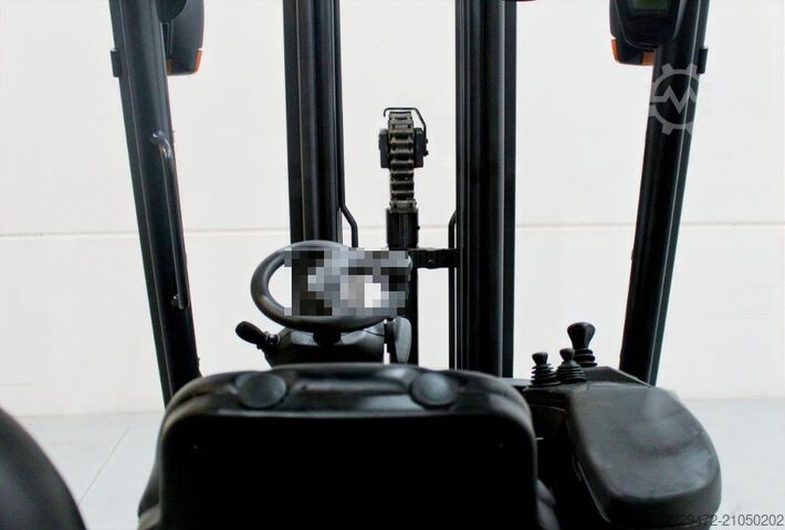 Manual stacker Linde H25D-02