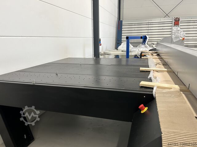 Pressure beam sliding table saw Fimal CONCEPT 350 ELITE, Schnittlänge 3.200 mm