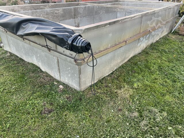 Wannenbehälter 20.000 Liter, säurebeständig  