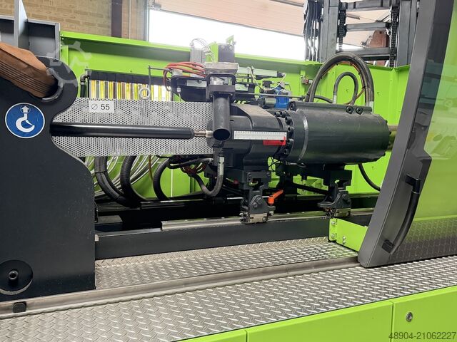 Injection molding machine Engel VC 750 / 220 Spex