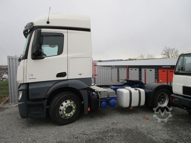 Standard tractor unit MERCEDES-BENZ Actros 1843 LS MP4 *EURO.6+2xKLIMA+Nebenantrieb*