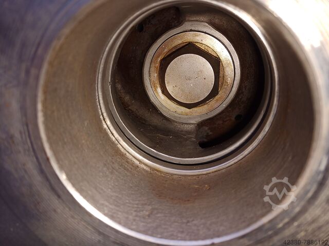 Volute casing pump standard chemical pump KSB 7,5kW ; 6m³/h ; 25m KWPK 40-315 Edelstahl 1.4593 Duplex