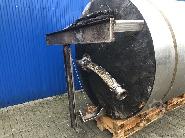 Stainless steel tank with agitator Tank  10449