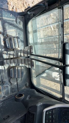 Kettenbagger Hyundai HX520AL