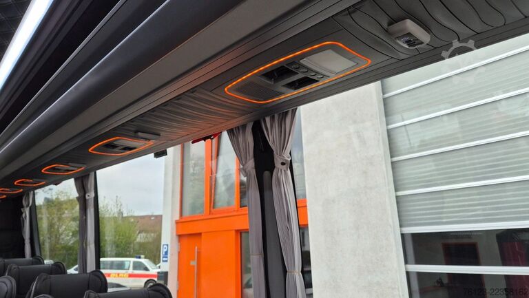 Kleinbus MERCEDES-BENZ Sprinter 519 29 SchlafsesselVorlauffahrzeug