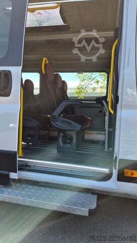 Minibus FIAT 1x Ducato 1x  Opel Movano 18 SS  in Stock