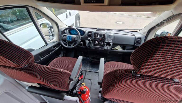 Minibus FIAT 1x Ducato 1x  Opel Movano 18 SS  in Stock