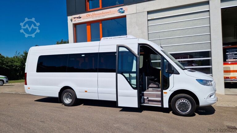 Minibus MERCEDES-BENZ 517 Lord Comfort XXL Vorlauffahrzeug 23 SS