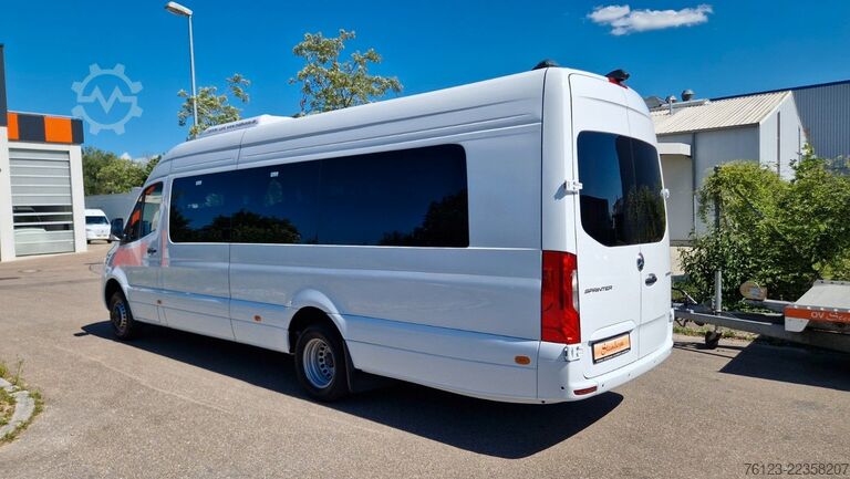 Minibus MERCEDES-BENZ 517 Lord Comfort XXL Vorlauffahrzeug 23 SS