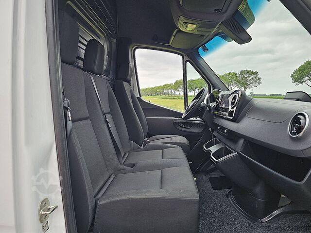 Hochdachkombi MERCEDES-BENZ SPRINTER 317 L3H2 LED Automaat