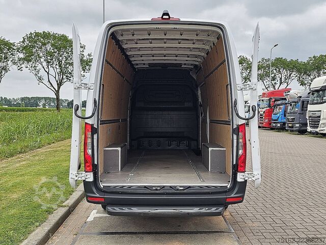 Hochdachkombi MERCEDES-BENZ SPRINTER 317 L3H2 LED Automaat