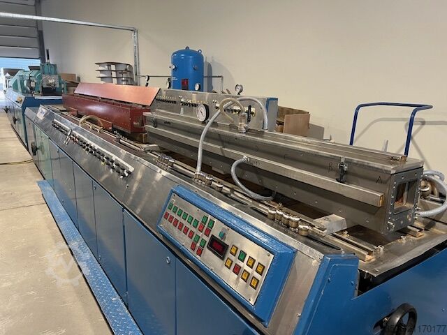 Profilanlage für PVC-Profile (300x100mm) Weber & Uniplast/Greiner DS 7.22 & CAL-VAK-4P & CAT-PUL-2D