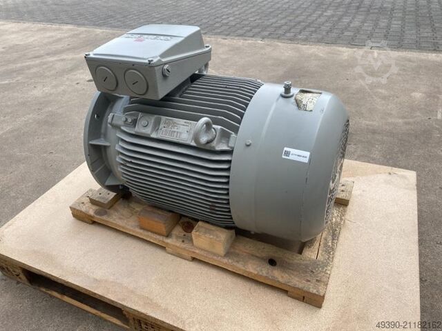 Neuer Drehstrom Elektromotor 37 kW Drehstrommotor, Kraftstrommotor, E-Motor, Käfigläufer, Asynchronm SIEMENS 1LE16032AA534GB4
