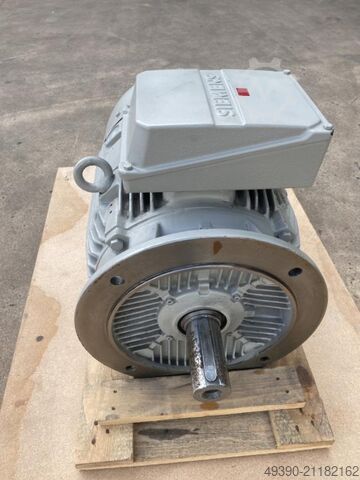 Neuer Drehstrom Elektromotor 37 kW Drehstrommotor, Kraftstrommotor, E-Motor, Käfigläufer, Asynchronm SIEMENS 1LE16032AA534GB4