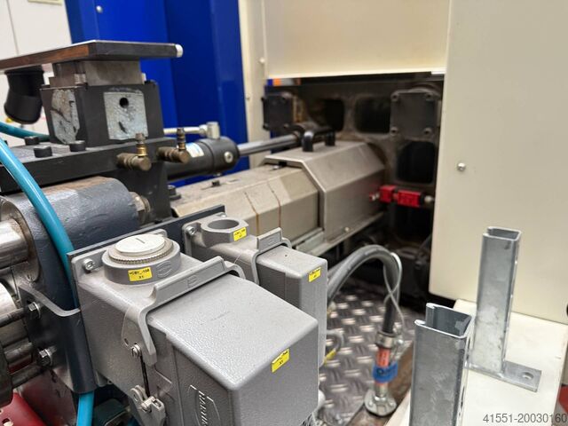 Injection moulding machines BATTENFELD EM 30/55 Unilog B6 Run hours: 3.200 Electric machines