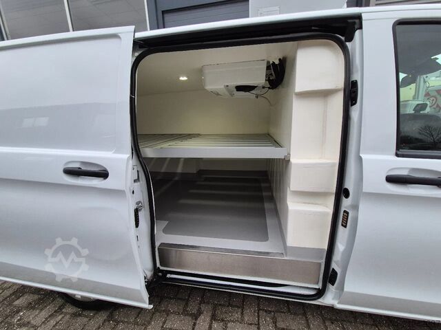 Refrigerated/freezer transport (delivery van) Mercedes-Benz Vito 114 CDI L2 Koelwagen Zanotti +20C/-15C st ...