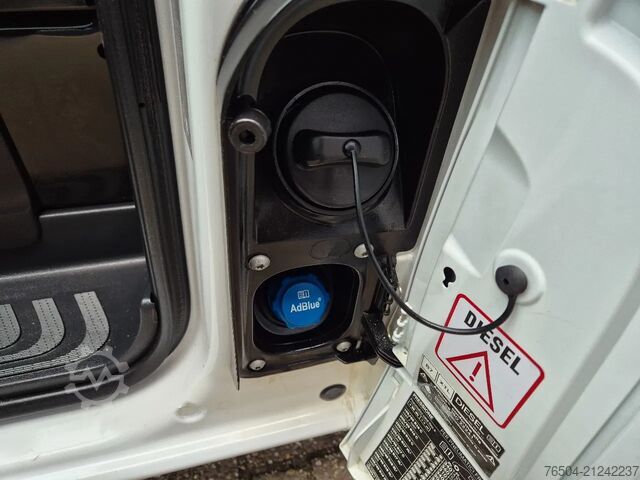 Refrigerated/freezer transport (delivery van) Mercedes-Benz Vito 114 CDI L2 Koelwagen Zanotti +20C/-15C st ...
