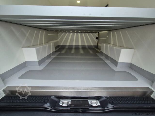 Refrigerated/freezer transport (delivery van) Mercedes-Benz Vito 114 CDI L2 Koelwagen Zanotti +20C/-15C st ...