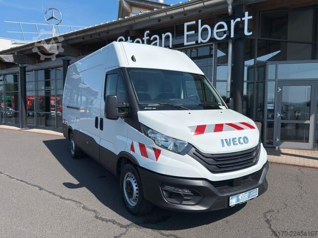 High-roof van Iveco Daily 35S14 *R3.520mm*AHK*Kamera*