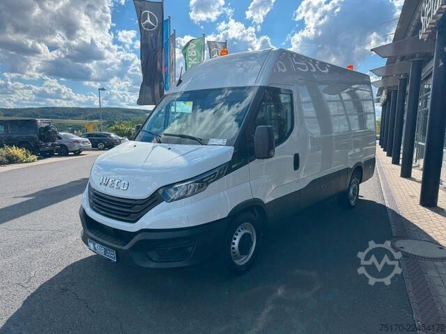 High-roof van Iveco Daily 35S16 *R3.520mm*Automatik*AHK*LED*