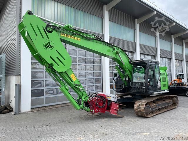 Wheel excavator Hitachi ZX225USLC-6 / 1.690h / OQ65 / Greifersäge