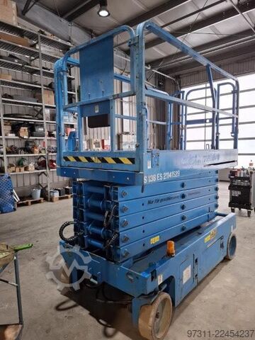 Scissor lift Genie GS-4047