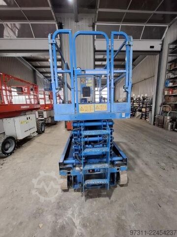 Scissor lift Genie GS-4047