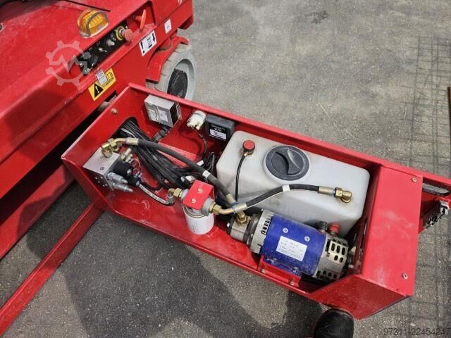 Scissor lift Magni ES1212E