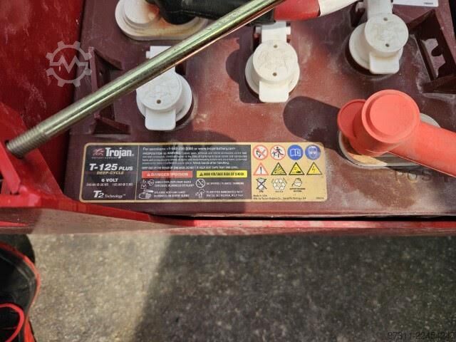 Scissor lift Magni ES1212E