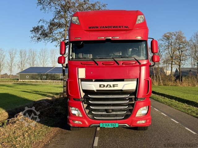 DAF XF 530 - 6x2 - Machine Transporter / Beavertail Truck - 2019 - EURO 6 - 675,000 km - MOT 1-27 DAF XF 530 - 6x2 - Machine Transporter / Oprij Vrachtwagen - 2019 - EURO 6 - 675DKM - APK 1-27