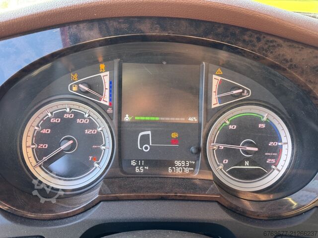 DAF XF 530 - 6x2 - Machine Transporter / Beavertail Truck - 2019 - EURO 6 - 675,000 km - MOT 1-27 DAF XF 530 - 6x2 - Machine Transporter / Oprij Vrachtwagen - 2019 - EURO 6 - 675DKM - APK 1-27