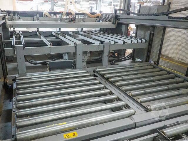 Automatic Loading Panel Saws SELCO WNT 650