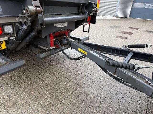 Koffer Volvo FH 13.460 Globetrotter XL 6x2 - Box with side d...