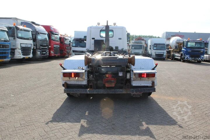 Hakenarmsystem Scania P124-360 + HOOK + 6X2 + MANUAL + EURO 2