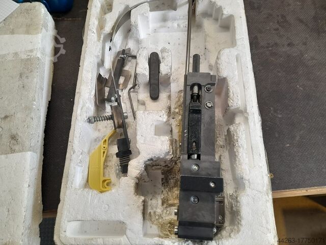 Hohner ring eyelet stitching head 43/6 S Hohner 43/6 S