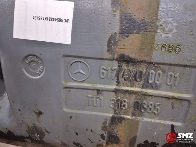 Fuel tank Mercedes Occ Brandstoftank 210L Mercedes 2527