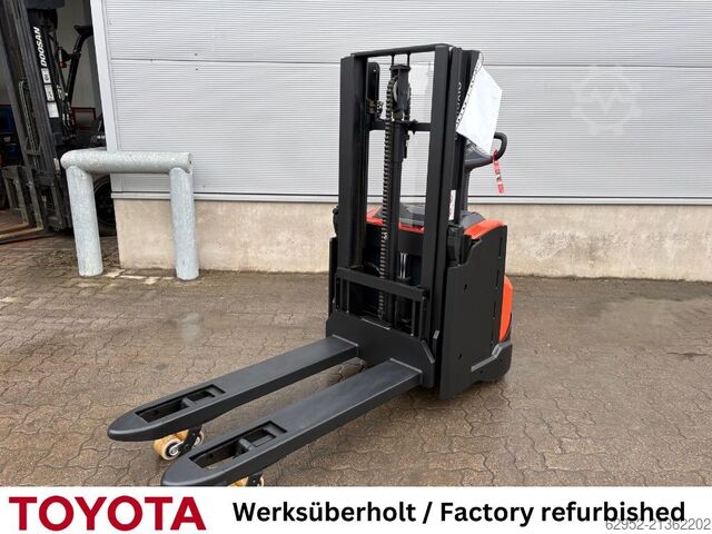 Hochhubwagen Toyota SWE 200 D
