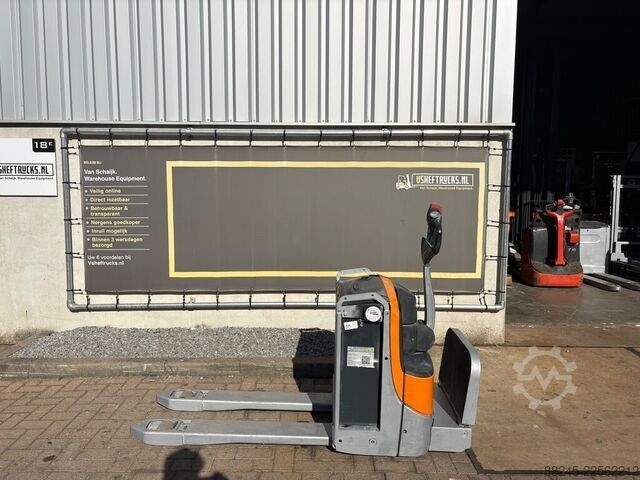 VS-22967 Electric pallet truck Still EXU20-S STILL EXU20-S