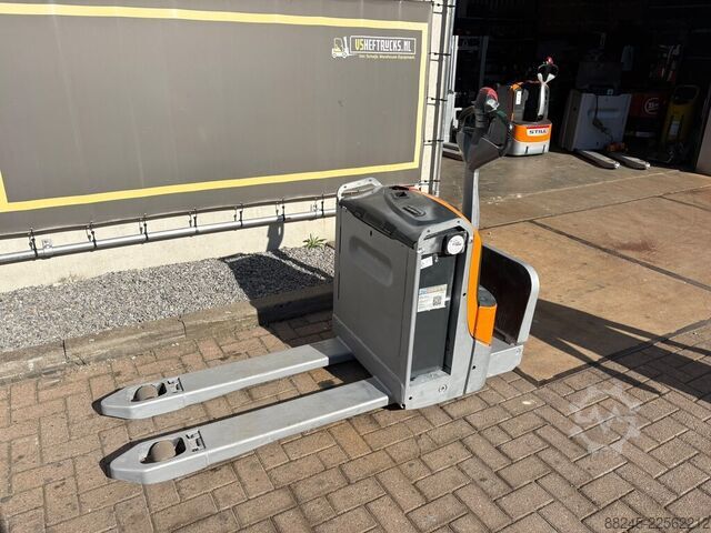 VS-22967 Electric pallet truck Still EXU20-S STILL EXU20-S