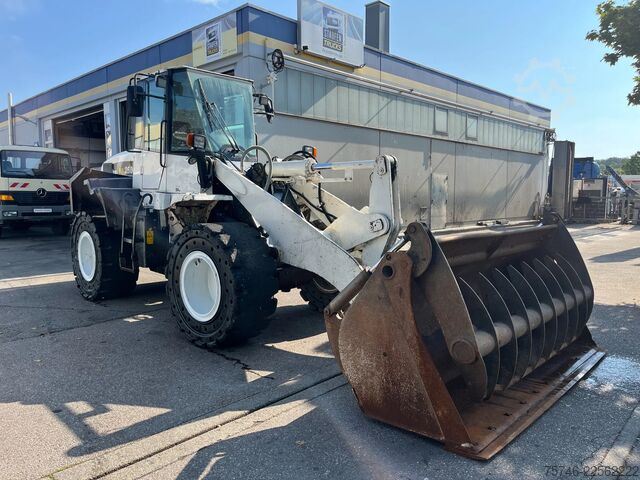 Loader Komatsu WA250 WA250-6 Radlader*Klima*Hochschaufel*Recyc...