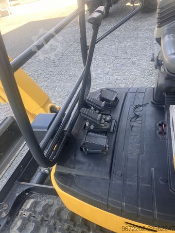 Mini excavator Komatsu PC16R-3