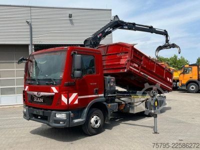 Tipper van MAN TG-L 8.190.4x2 BL 2-Achs Kipper Kran Hiab 078
