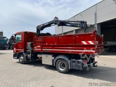 Tipper van MAN TG-L 8.190.4x2 BL 2-Achs Kipper Kran Hiab 078