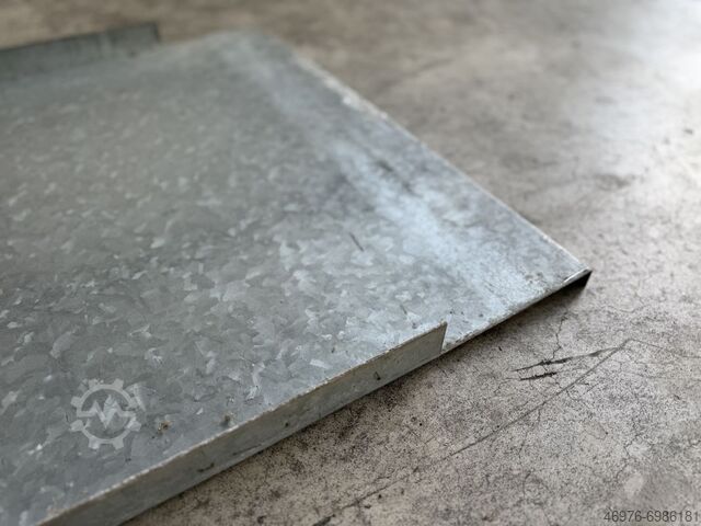 Stahlpaneel Stahlpaneele Palettenregal 1.150x750 mm (TxB) / lichte Weite: 920 mm / Materialfarbe: feuerverzinkt