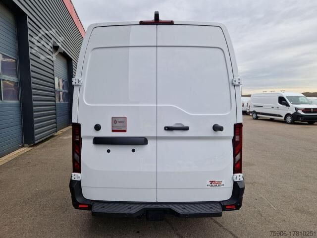 Box van Renault Master L2H2