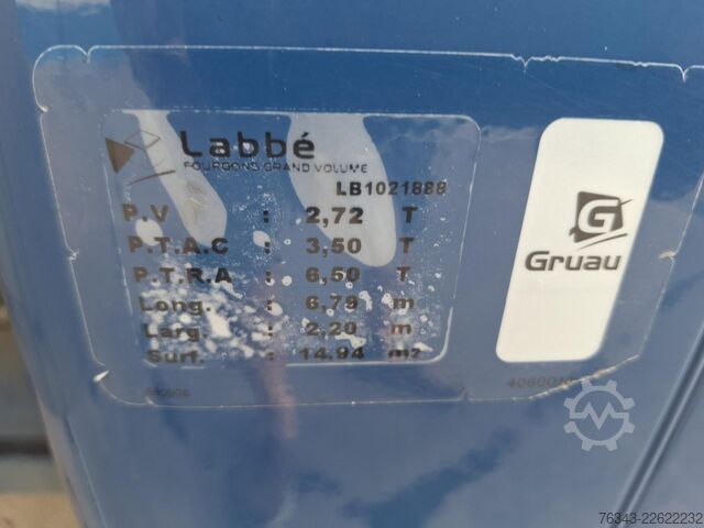 Kasten mit 20 m³ Volumen und Ladebordwand FIAT DUCATO 35 MAXI 2.3 MJT 130 - E6